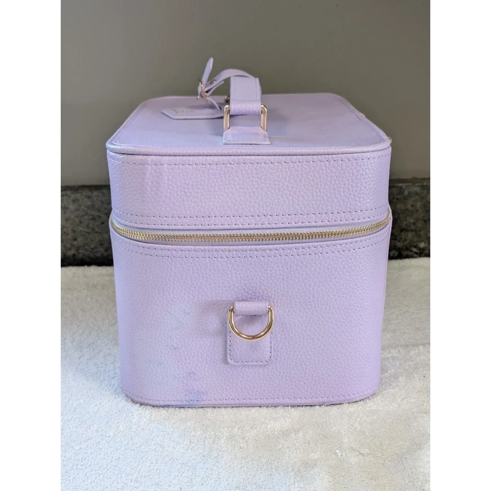 Truly Beauty Amalfi Luxury Travel Trunk Lilac Vegan Leather Makeup Case Read